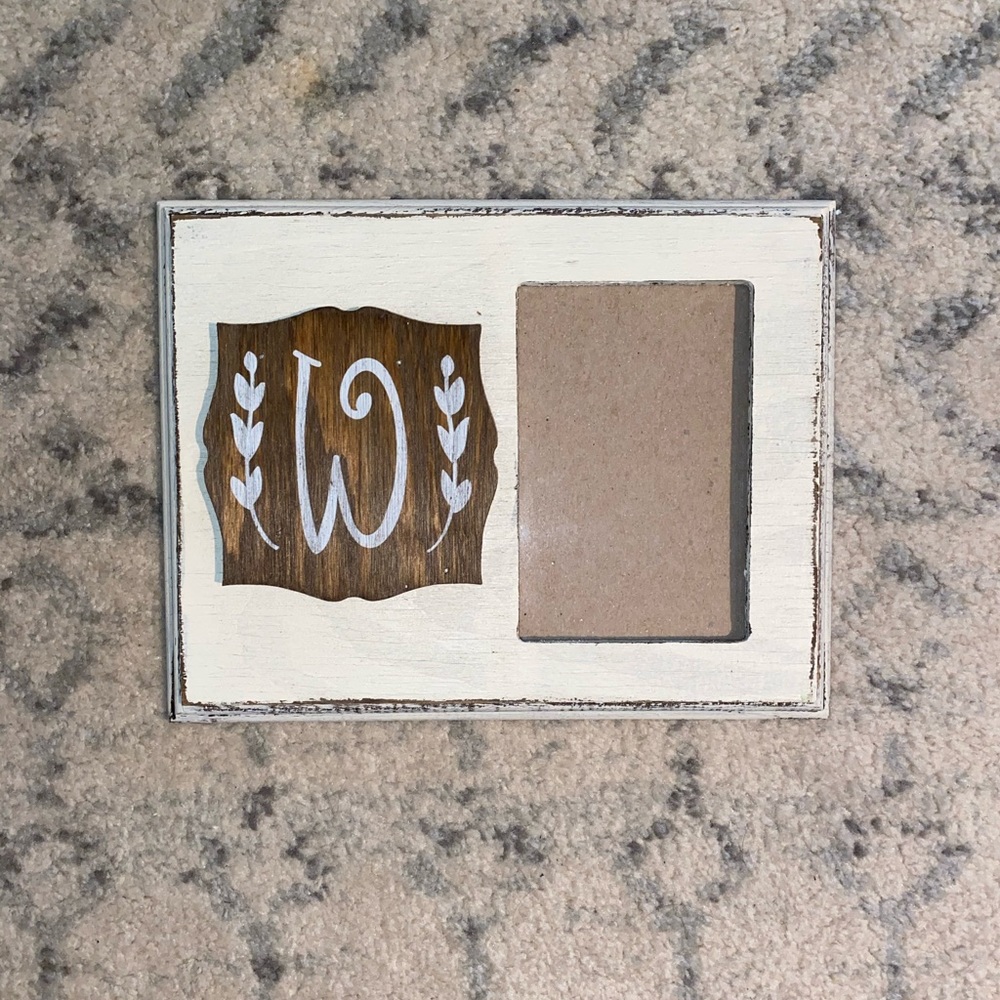 Initial Collection “W” Frame!